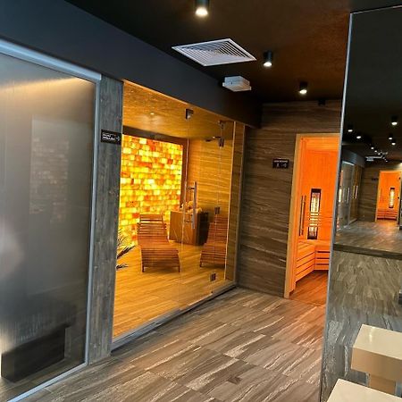 Baltic Comfort Spa Apartment With Free Pool, Saunas & Fitness - Kasprowicza 20 Колобжег Экстерьер фото