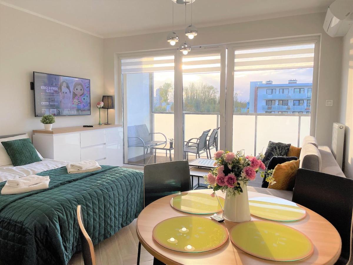 Baltic Comfort Spa Apartment With Free Pool, Saunas & Fitness - Kasprowicza 20 Колобжег Экстерьер фото
