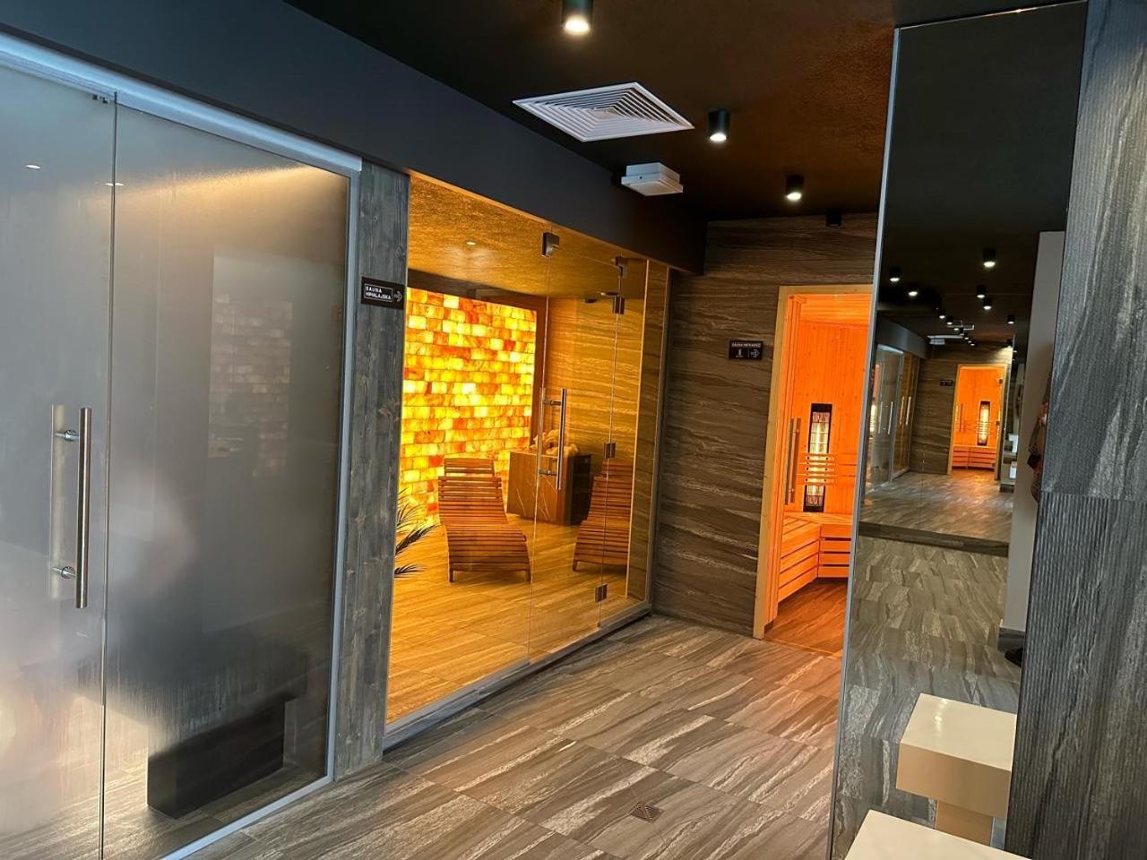 Baltic Comfort Spa Apartment With Free Pool, Saunas & Fitness - Kasprowicza 20 Колобжег Экстерьер фото