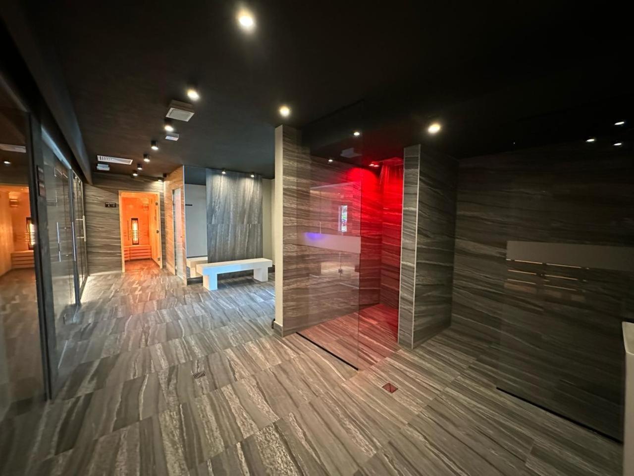 Baltic Comfort Spa Apartment With Free Pool, Saunas & Fitness - Kasprowicza 20 Колобжег Экстерьер фото